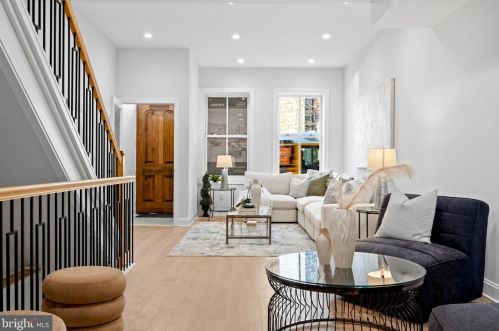 541 22nd St, Philadelphia PA  19130-3130 exterior