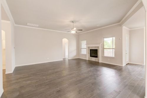 4016 Bendale Rd, Fort Worth TX 76116 exterior