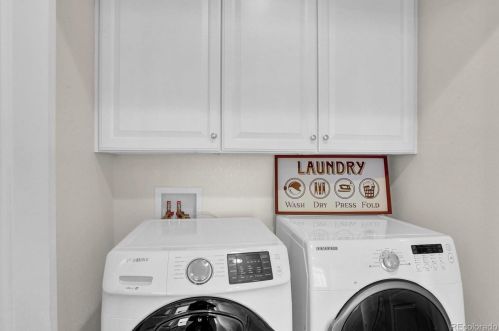 2212 Willow Ct, Denver CO  80238-3301 exterior