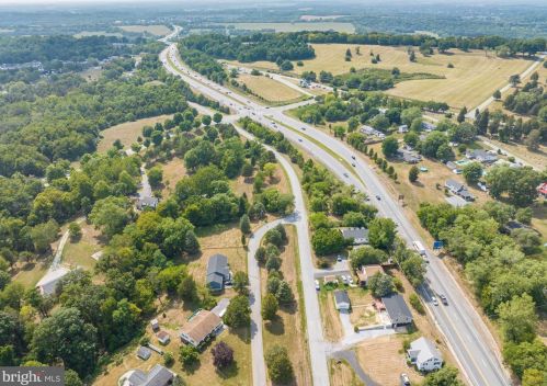 201 Pointfield Dr, Harpers Ferry WV 25425-5173 exterior