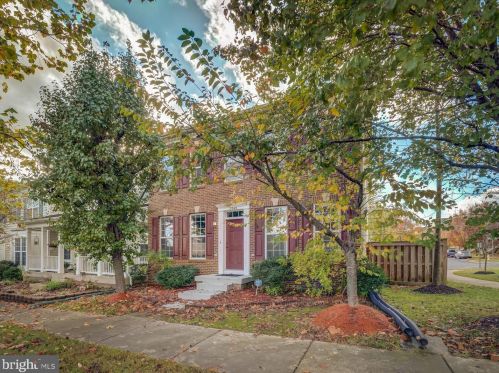 13040 Scotch Heather Pl, Woodbridge, VA 22192-5351