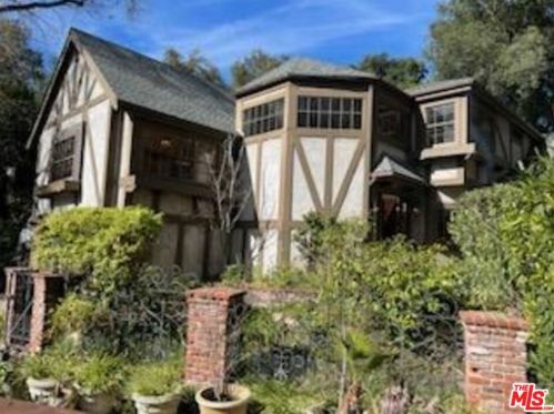 3041 Chevy Chase Dr, Glendale CA  91205-4805 exterior