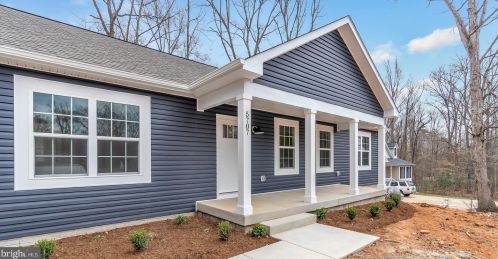 3401 Rockland Creek Rd, Bumpass, VA 23024-9329