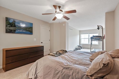 2141 Cedar Grv Trl, Saint Paul MN  55122-1543 exterior