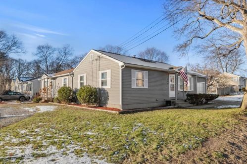 193 Shand Ave, Warwick, RI 02889-8717