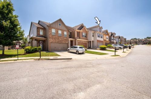 3452 Sardis Bend Dr, Buford, GA 30519-6027