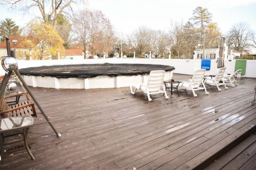 8342 Main St, Nelson IL  61021-9406 exterior