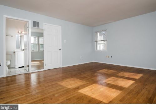 305 Nassau St, Princeton NJ  08540-4602 exterior
