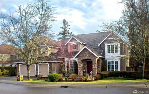 2040 277th Ave, Redmond, WA 98075-4120