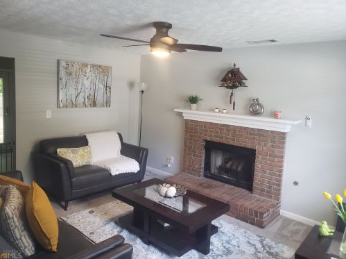 163 Parkside Dr, Stockbridge GA  30281-6917 exterior