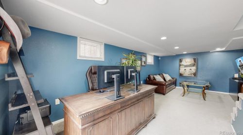 993 Emerson St, Denver CO  80218-2715 exterior