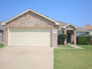 4604 Palm Ridge Dr, Fort Worth TX  76133-6567 exterior