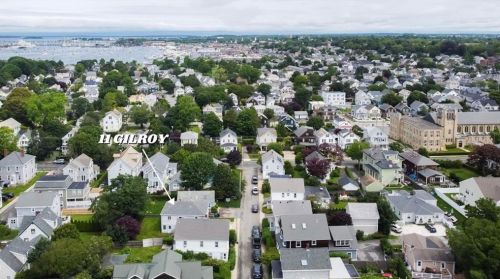 11 Gilroy St, Middletown, RI 02840-3825