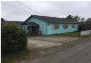 1748 Edeline Ave, Mckinleyville, CA 95519-4106