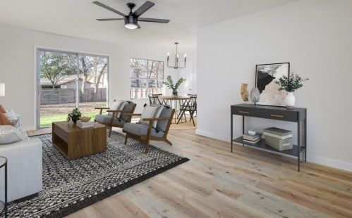 4709 Brassiewood Dr, Austin TX  78744-5104 exterior
