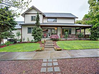 3319 Knoll Dr, Newberg, OR 97132-8613