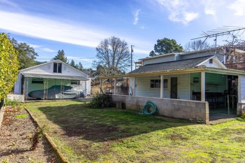 580 Cleveland Ave, Sebastopol, CA 95472-3302