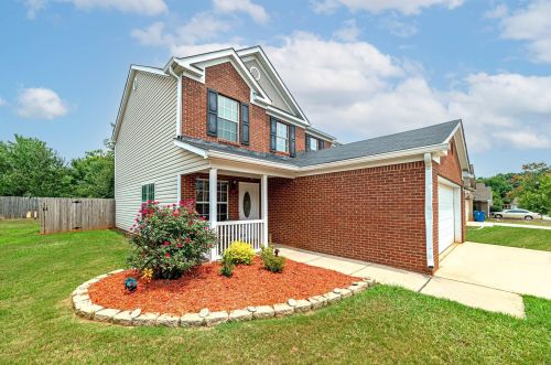 1999 Boatswain Dr, Hampton, GA 30228-5926