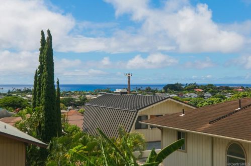 733 17th Ave, Honolulu HI  96816-4101 exterior