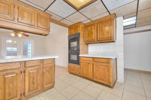 11273 Royal Palm Blvd, Riverside CA  92505-3648 exterior