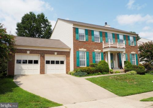 1508 Meadow Chase Dr, Herndon, VA 20170-2750