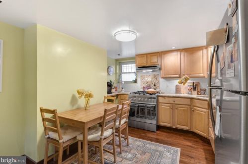 1706 Manning St, Philadelphia PA  19103-6108 exterior