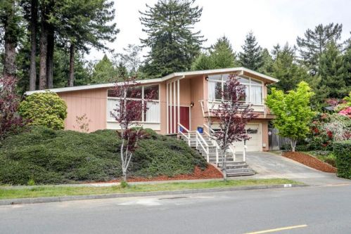 74 California Ave, Arcata, CA 95521-5263
