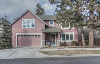 19940 Brass Dr, Bend OR  97702-3089 exterior