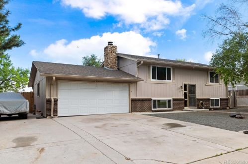 4904 61st Dr, Arvada, CO 80003-6810