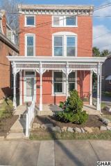 519 West St, Carlisle PA  17013-3846 exterior
