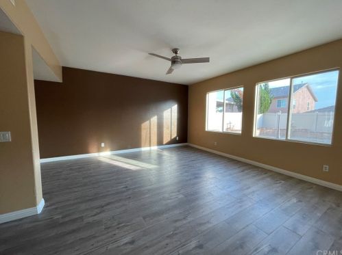 1087 Harrier St, Perris, CA 92571-3527