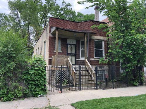 1812 Harding Ave, Chicago, IL 60647-4614