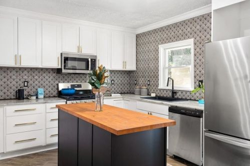 2029 Highview Rd, Atlanta GA  30311-2537 exterior