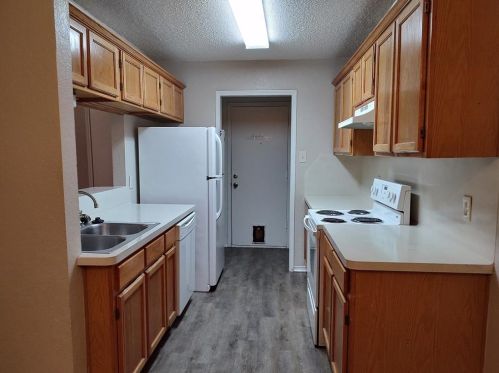 4516 Compass Ct, Fort Worth TX  76135-2040 exterior