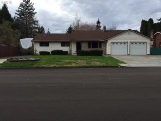 716 3rd Ave, Battle Ground, WA 98604-8157