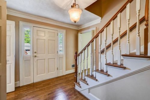 4931 Huntshire Ln, Lilburn, GA 30047-7039