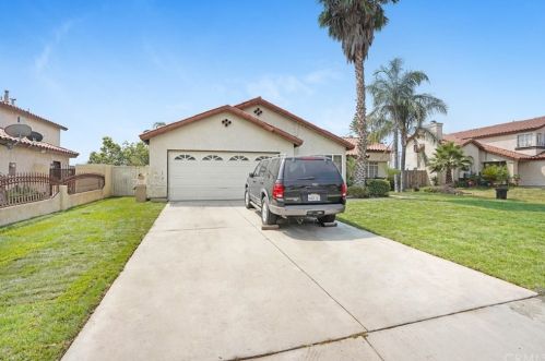 1273 Woodcrest St, Rialto, CA