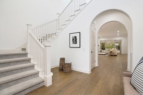 121 Long Fence, Irvine, CA 92602-1807