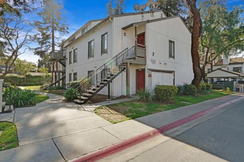 1882 Tradan Dr, San Jose, CA 95132-3709