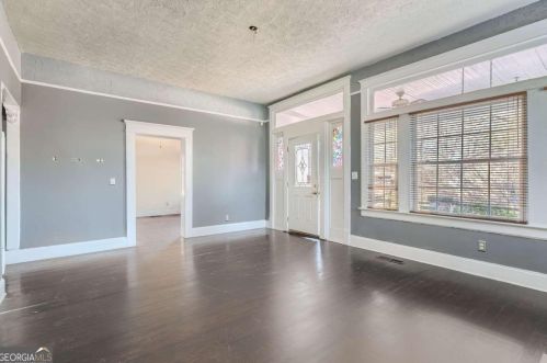 446 Holderness St, Atlanta GA  30310-1758 exterior