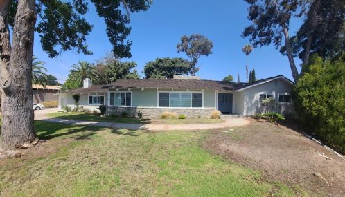 1864 Laurel Rd, Oceanside, CA 92054-6152