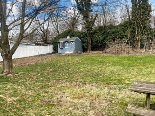 14 Quince St, Wallingford, CT 06492-2910