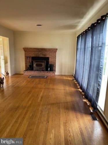 3351 Kearneysville Pike, Shepherdstown WV  25443-4683 exterior