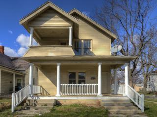 702 Prouty Ave, Toledo OH  43609-3332 exterior