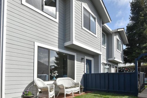 39 Wright Ave, Morgan Hill, CA 95037-4320