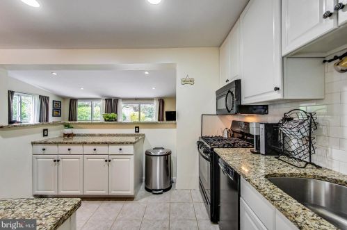 10028 Greenock Rd, Silver Spring MD 20901-2249 exterior