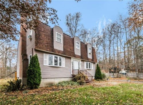 72 Carol Dr, Coventry, CT 06238-2510