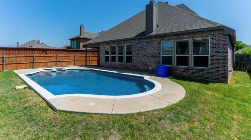 4913 Breezewind Ln, Fort Worth TX  76123-6008 exterior