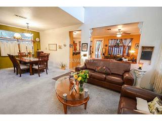 195 Mountainside Dr, Henderson, NV 89012-2281