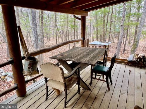 777 Evergreen Farms Dr, Wardensville WV 26851-8539 exterior